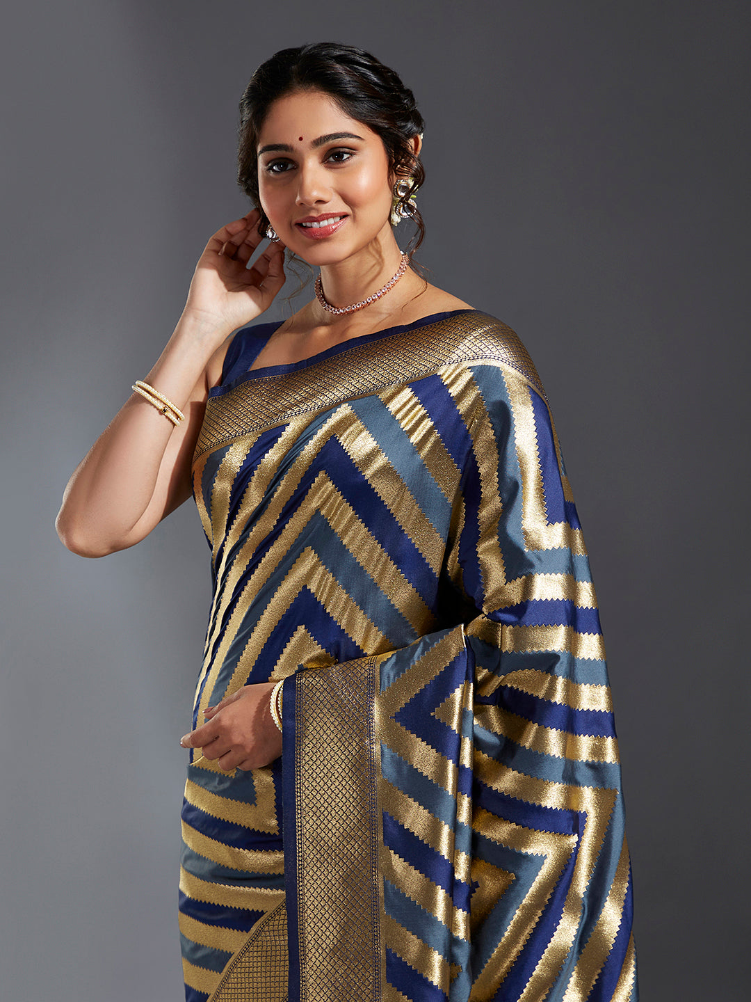 Women's Navy Blue & Gold Satin Paisley Zari With Beautiful Leriya Banarasi Saree - Royal Dwells