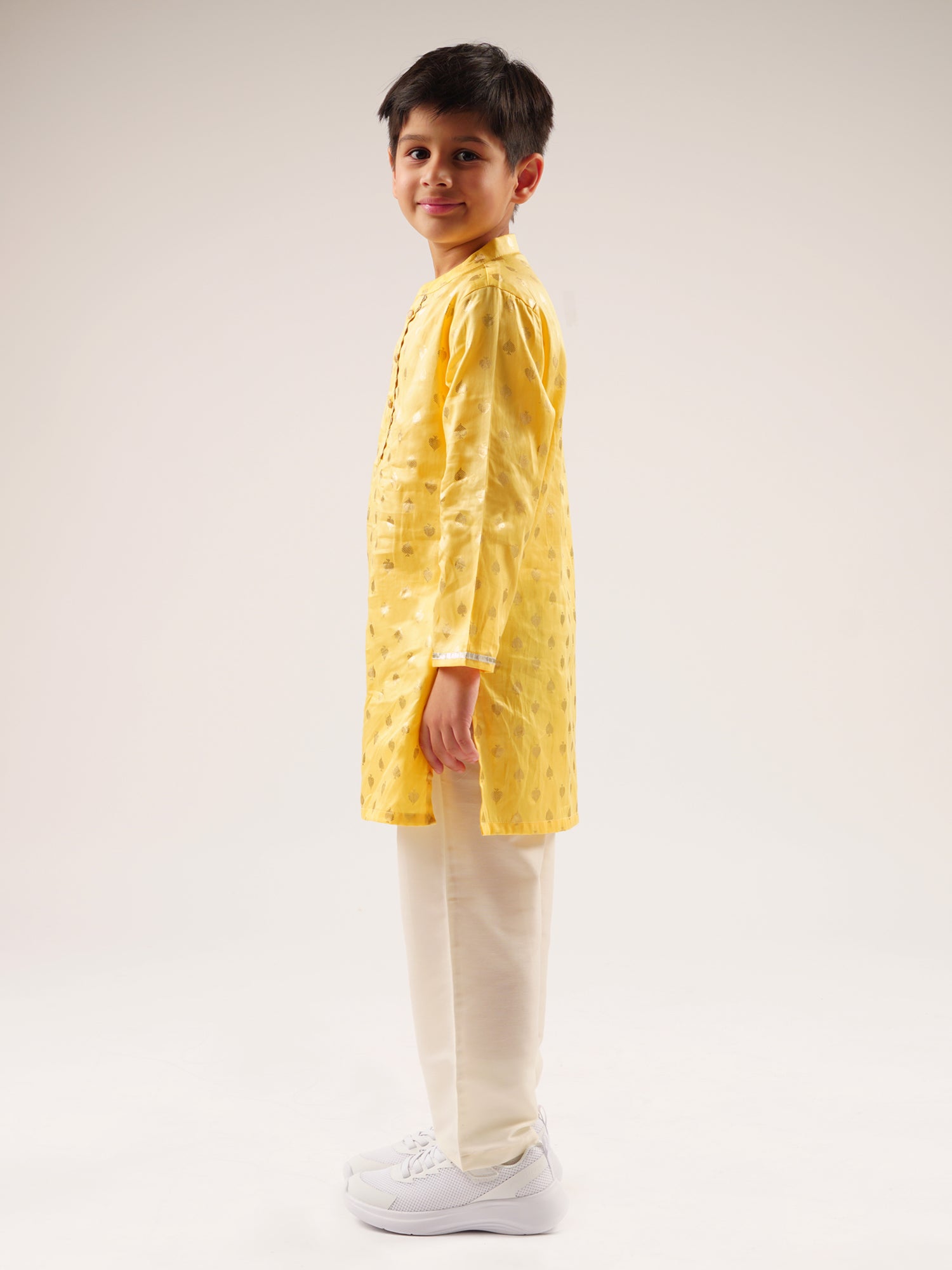 Color_Yellow