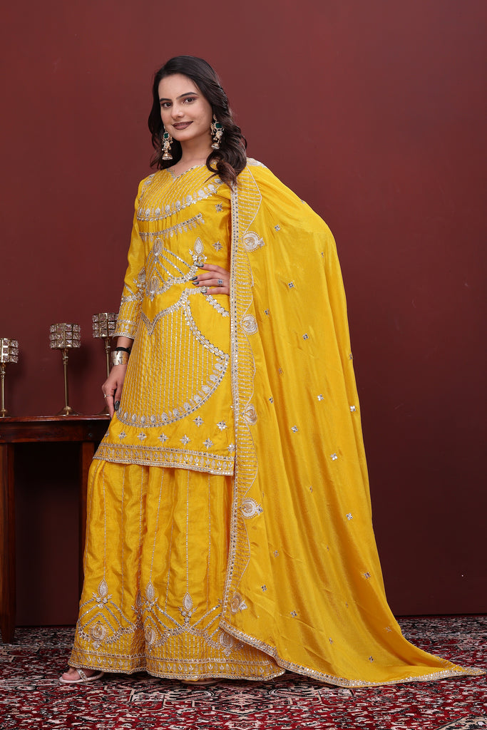 Color_YELLOW