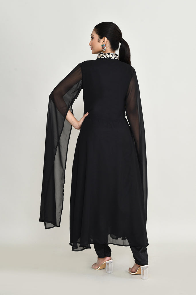Color_Black