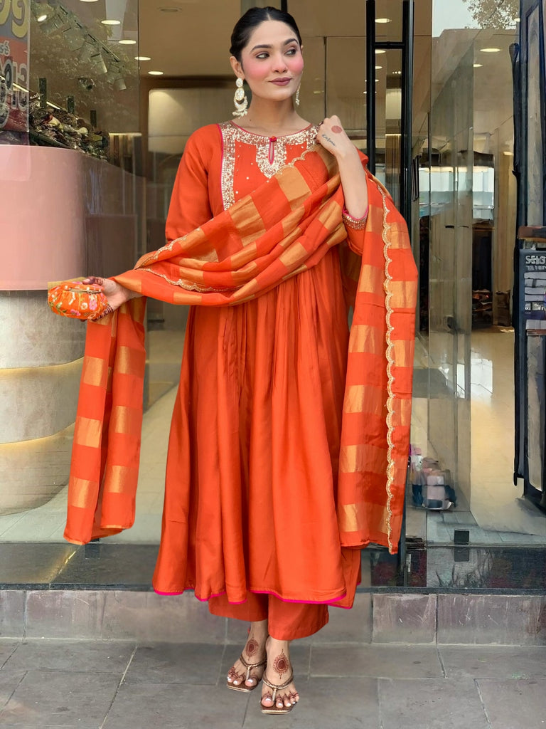 Color_Orange