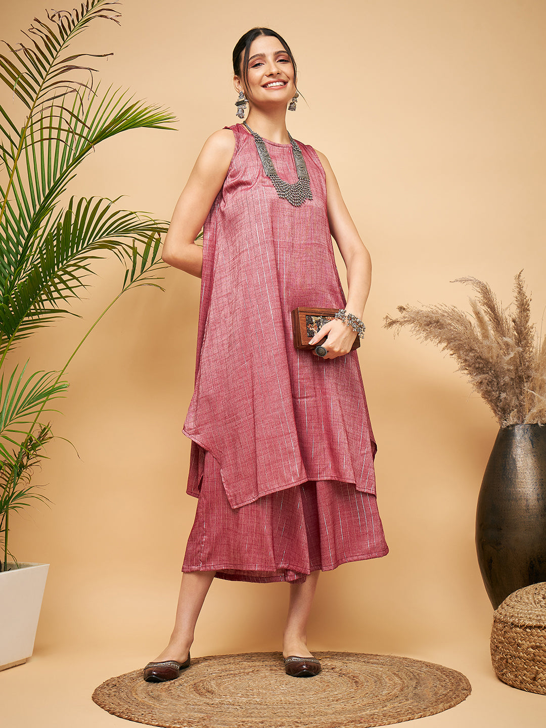 Women's Wine Lurex Short Pallazo Kurta Set - InWeave