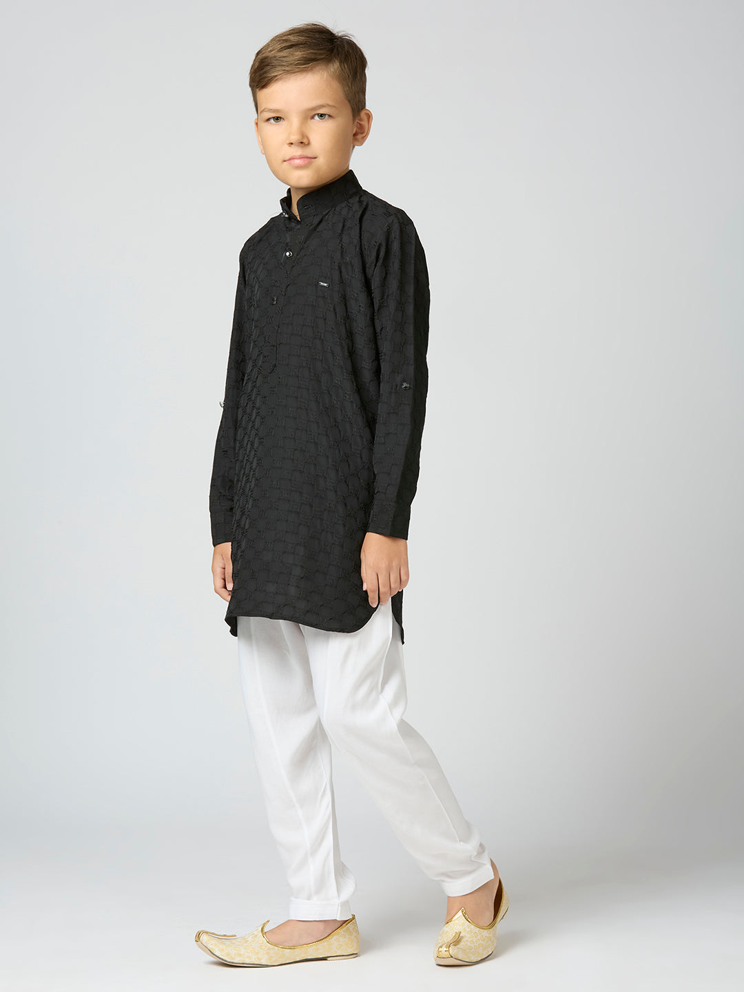 Color_Black