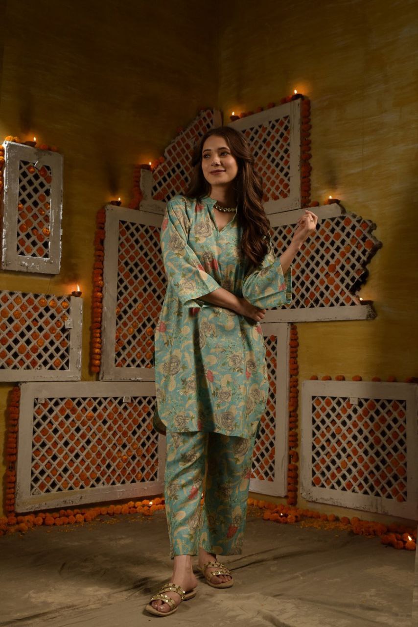 Women's Floral Printed Rayon Co-ords et