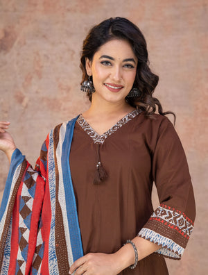 Color_Brown
