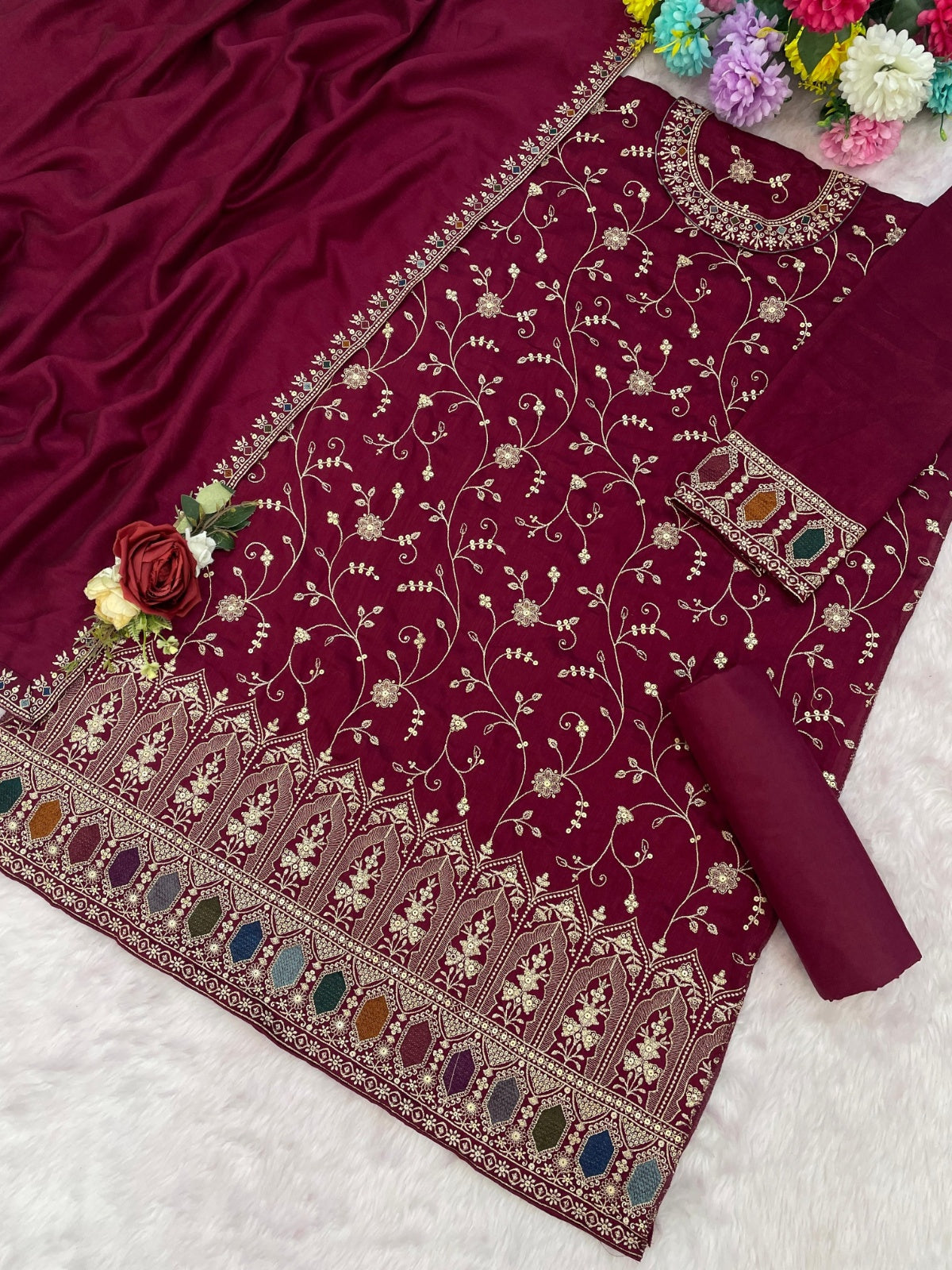 Color_Maroon