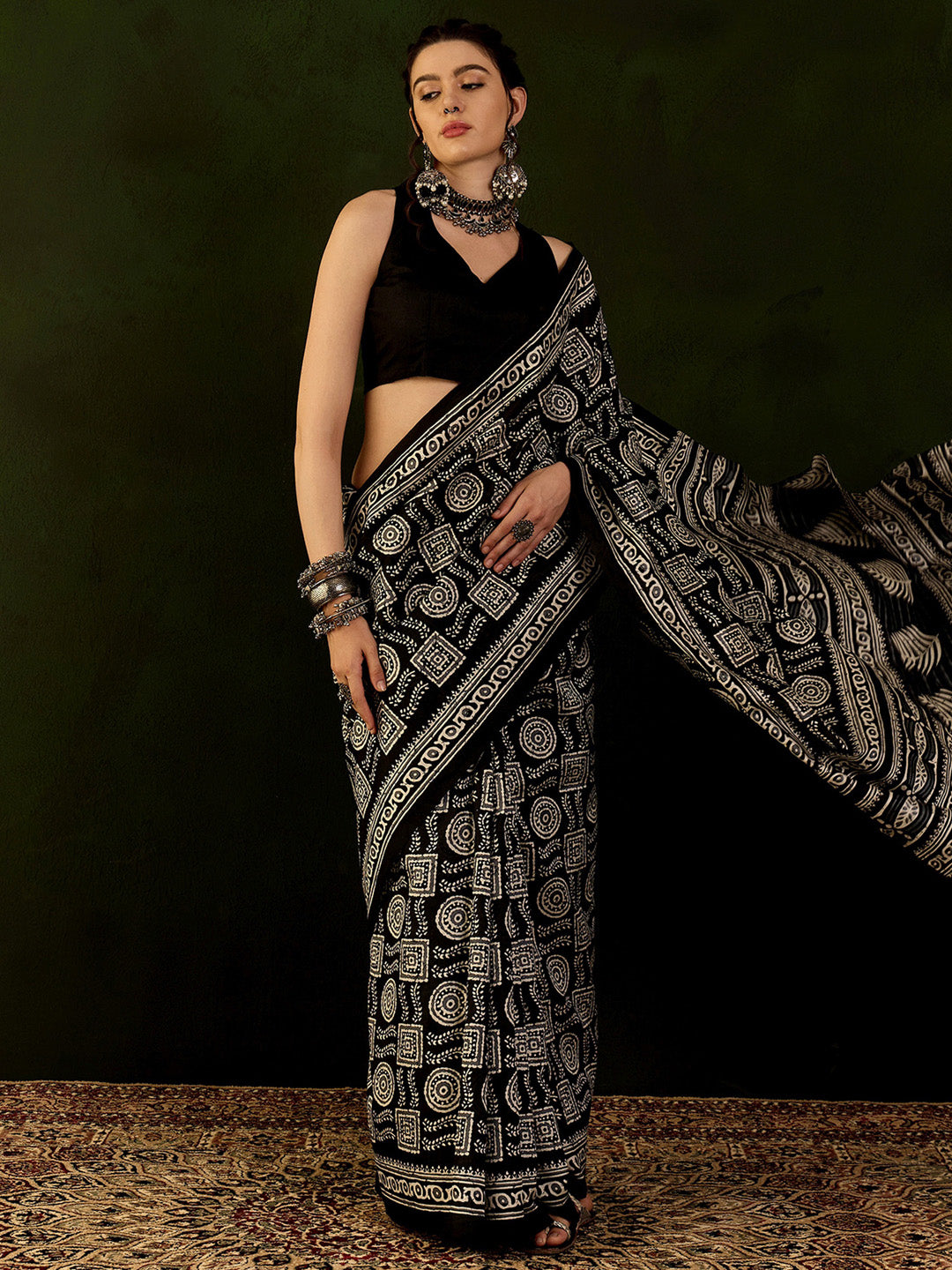 Color_Black