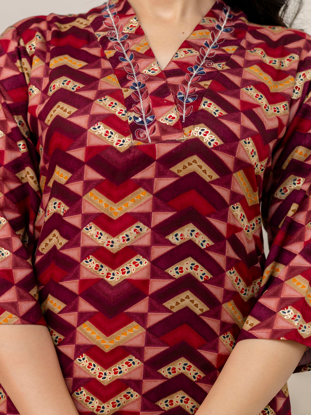 Color_Maroon