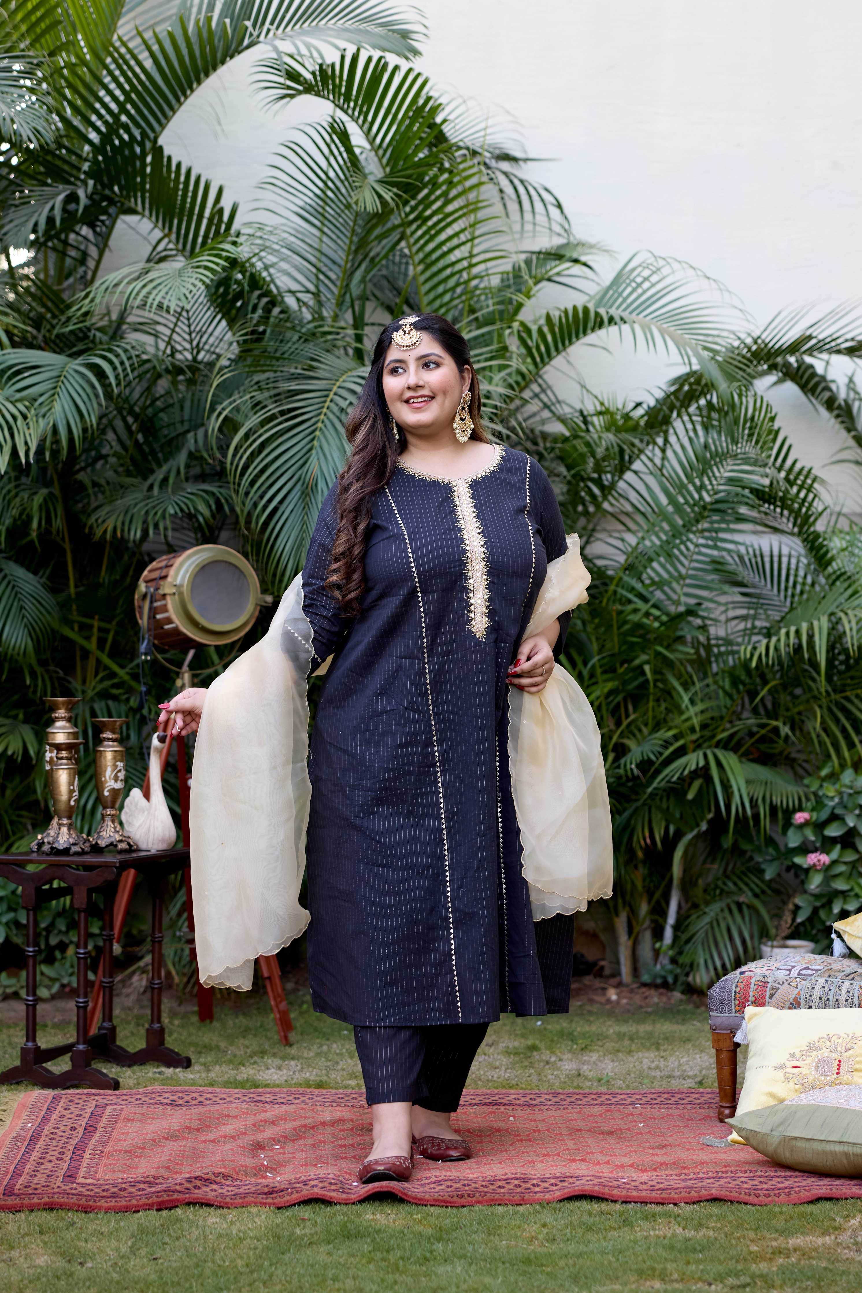 Women's Black Golden Cotton Lurex Kurta Set - (Set Of 3) - Nangalia Ruchira