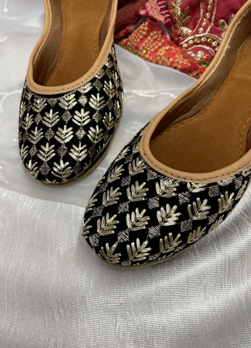 Women's Black Embroidered Indian Handcrafted Ethnic Comfort Footwear
