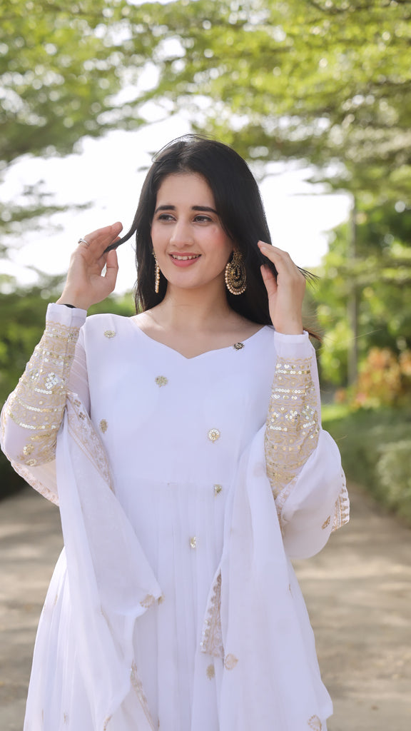 Color_White 