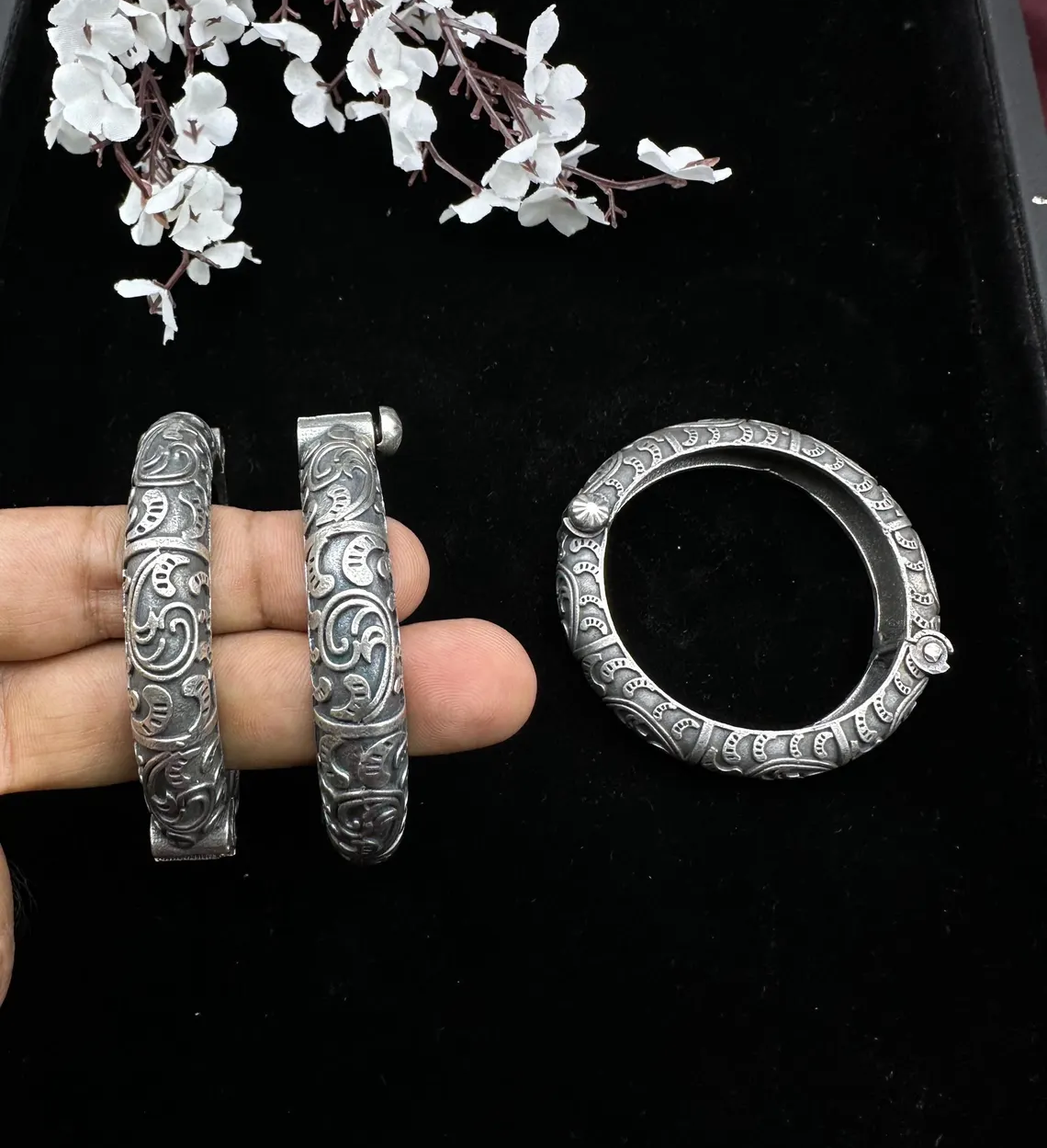 Color_Silver