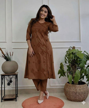 Color_Brown