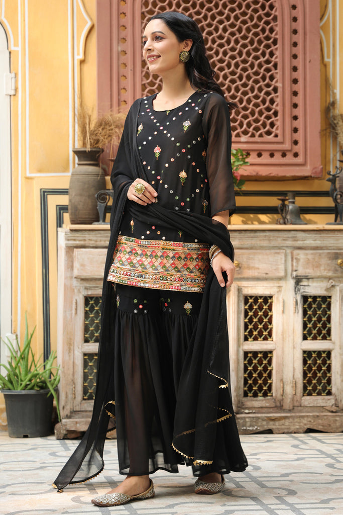 Color_Black