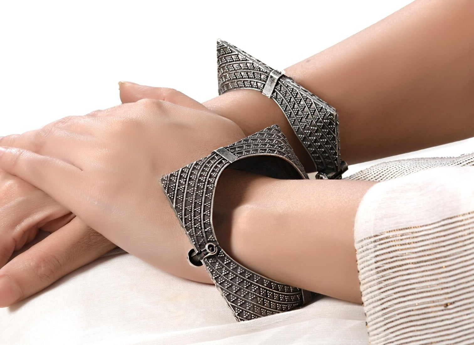 Color_Silver