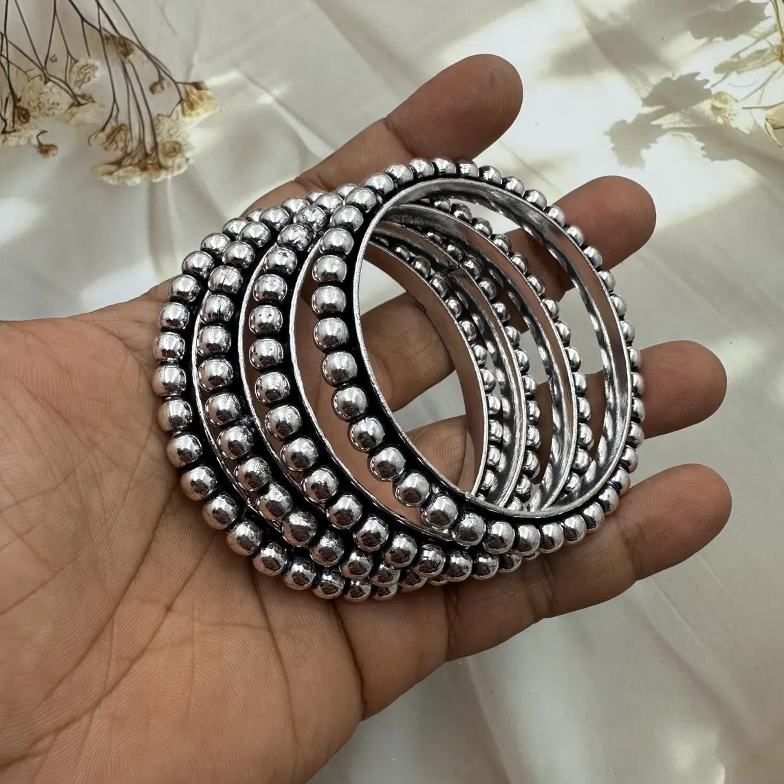 Color_Silver