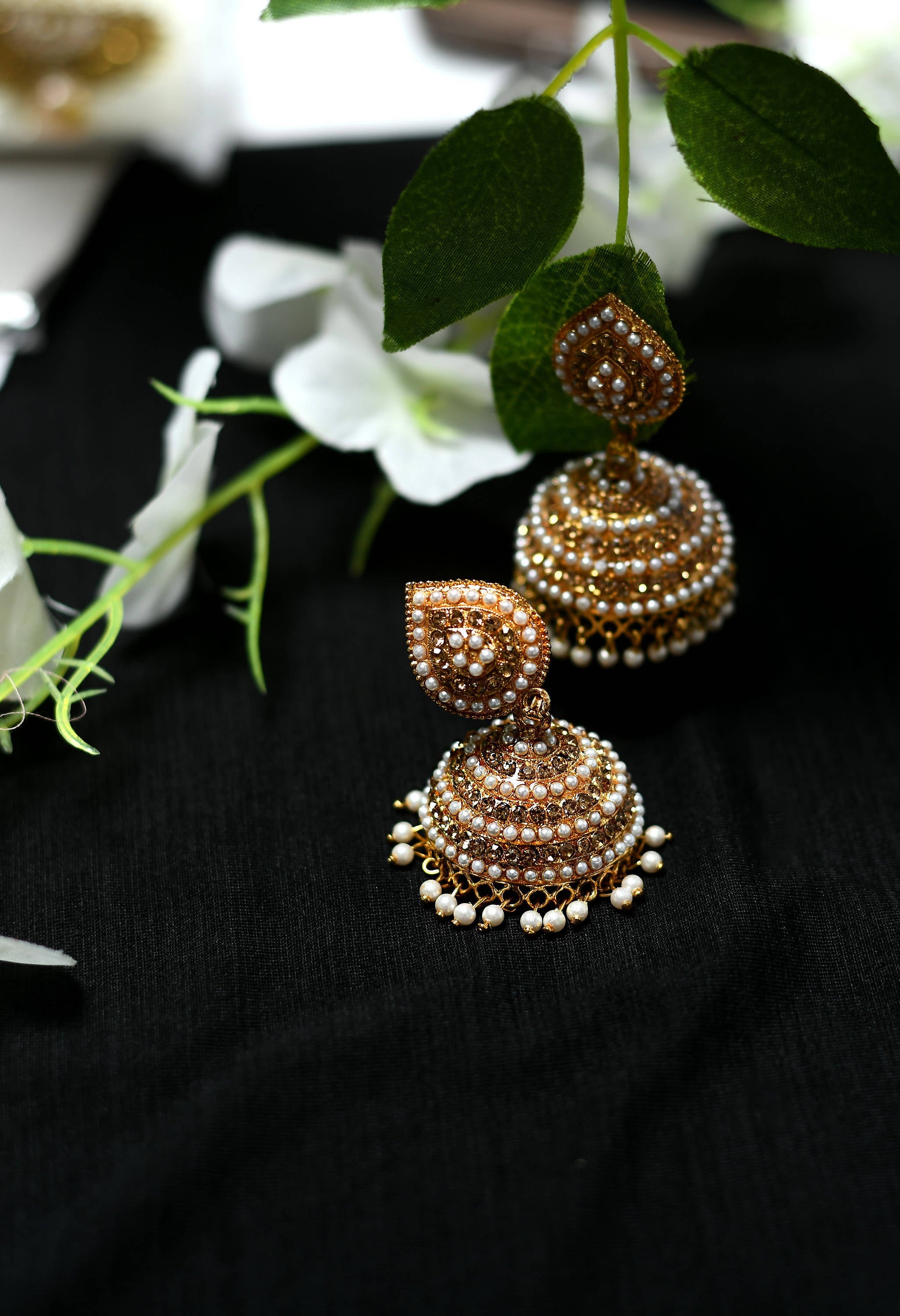Johar Kamal Traditional leaf design Jhumka with stone & Pearl Ear