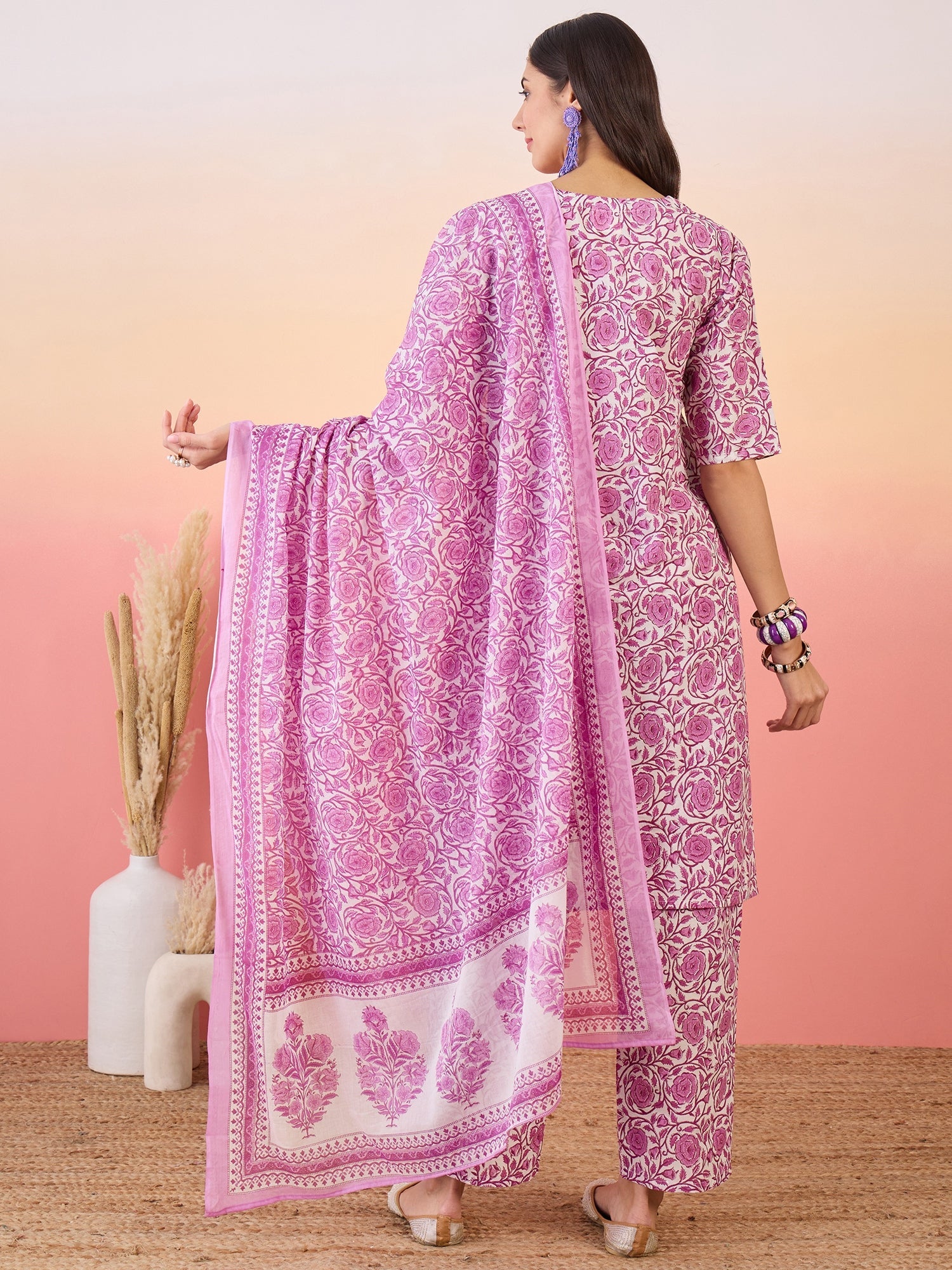 Women's Light Purple Rose Jaal V Neck Straight Kurta Set W Dupatta - InWeave