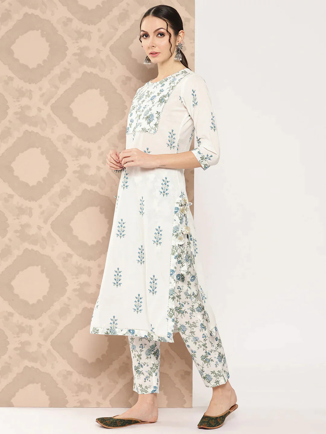 Women's White Floral Print Sequinned Pure Cotton Kurta with Trousers & Dupatta Set - Yufta USA