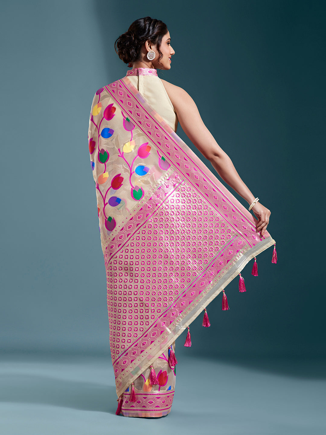 Women's Pink & Gold Oragnza Paisley Zari With Beautiful Jamdani Banarasi Saree - Royal Dwells