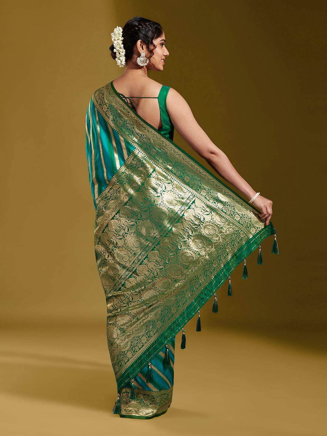 Women's Green & Gold Satin Paisley Zari With Beautiful Leheriya Banarasi Saree - Royal Dwells