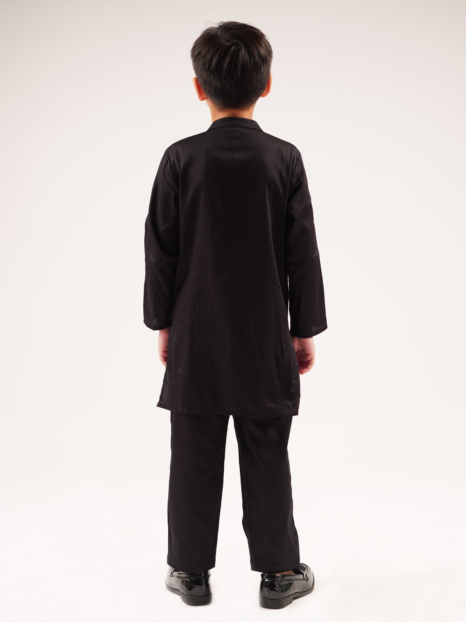 Color_Black