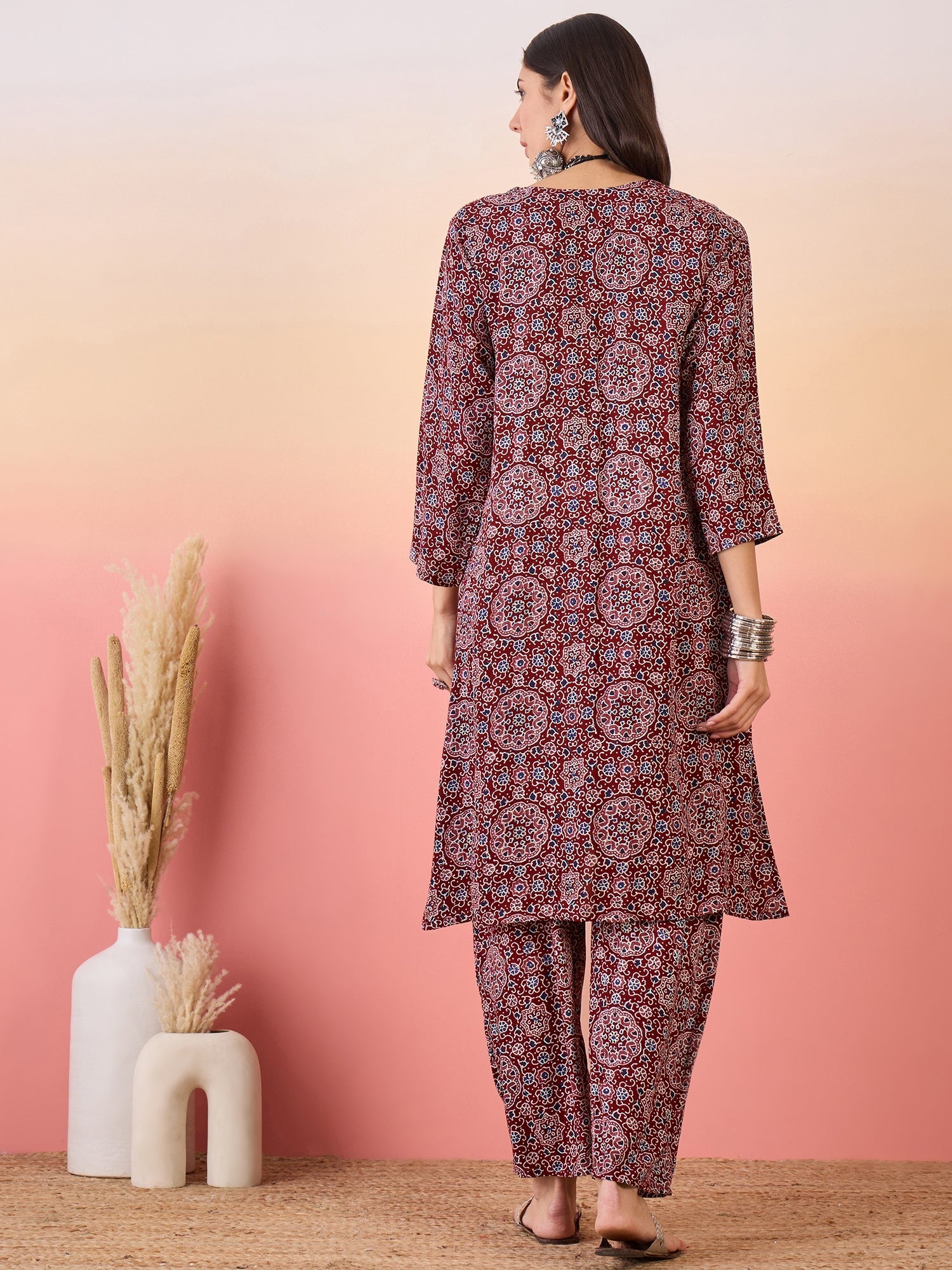 Women's Maroon Navy Ajrakh Foil V Neck Kurta Pant Set - InWeave