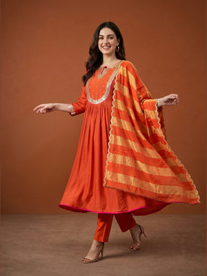 Color_Orange