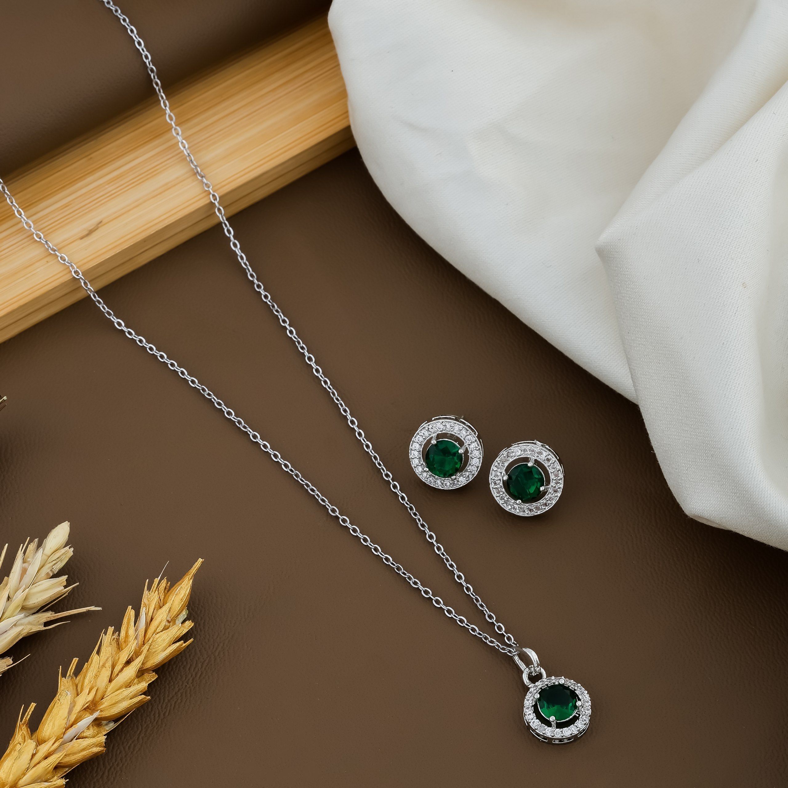 Color_Silver