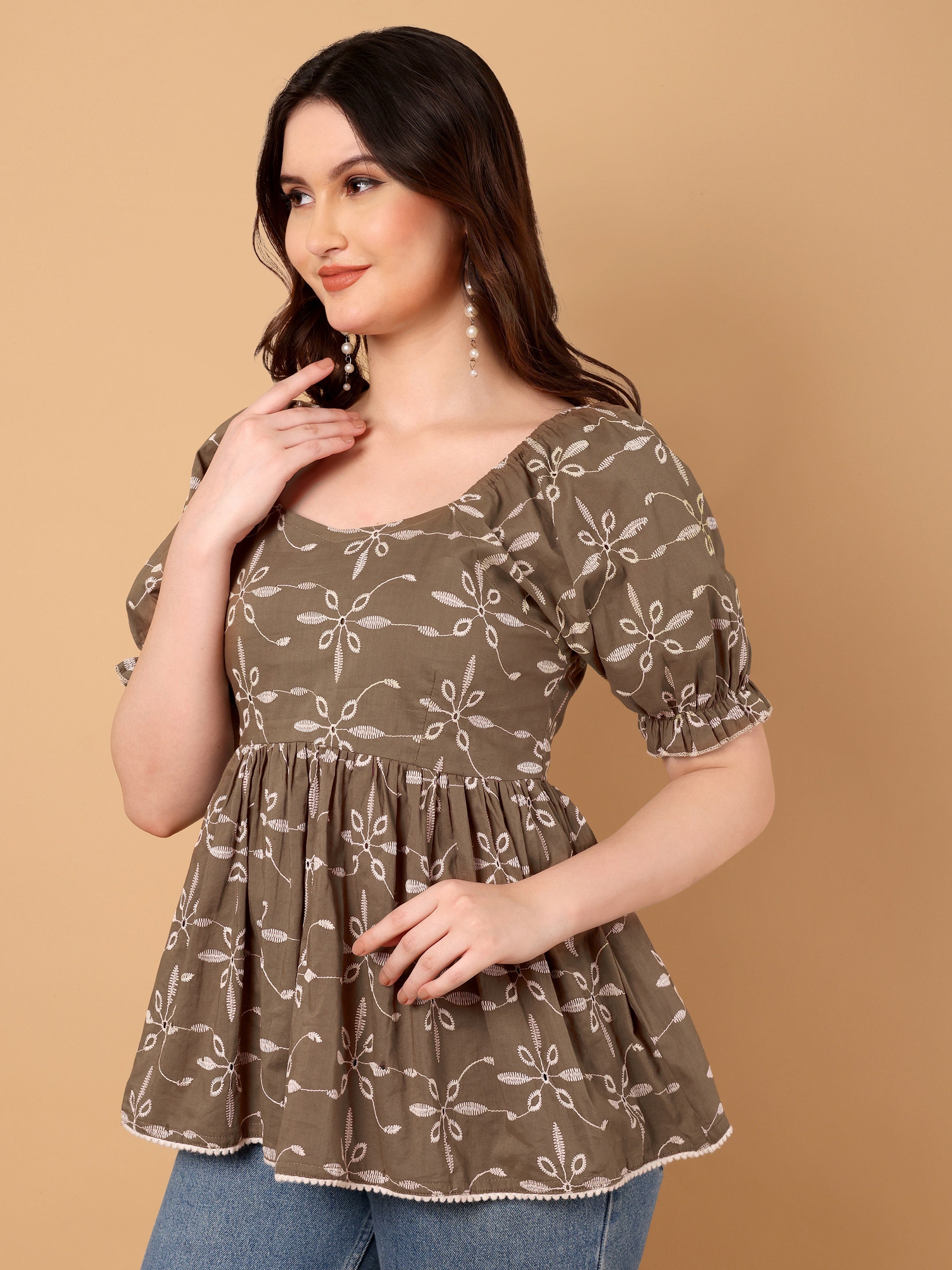 Color_Brown