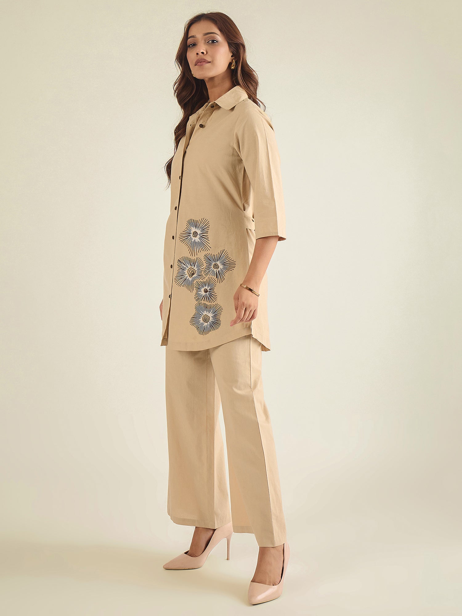 Color_Beige
