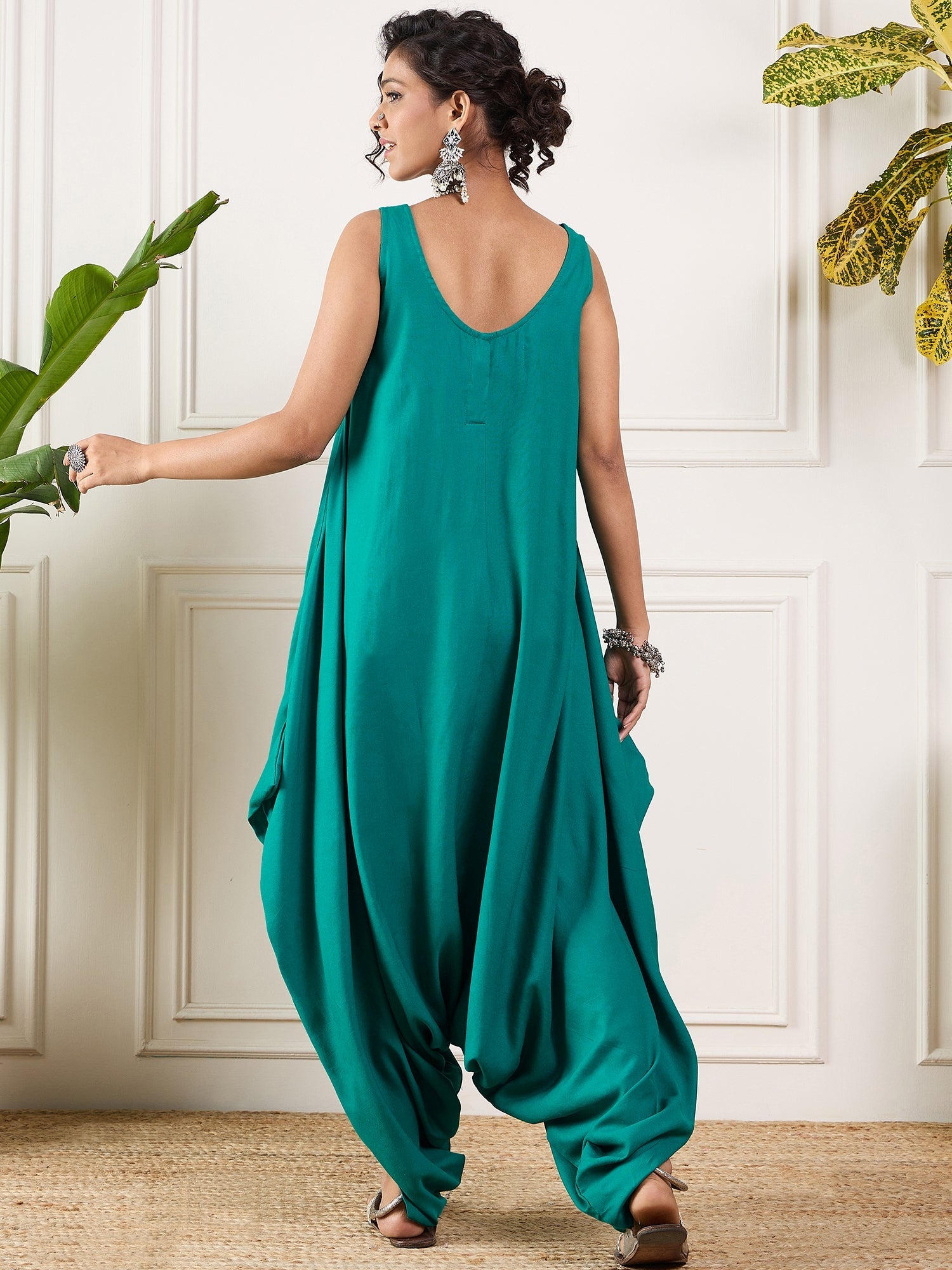 Women's Teal Round Sleeveless Jumpsuit - InWeave