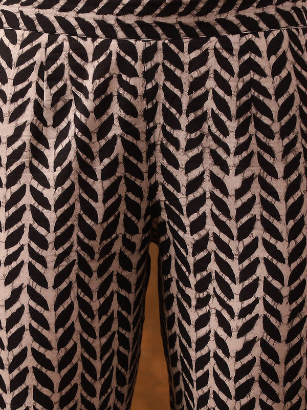 Color_Black