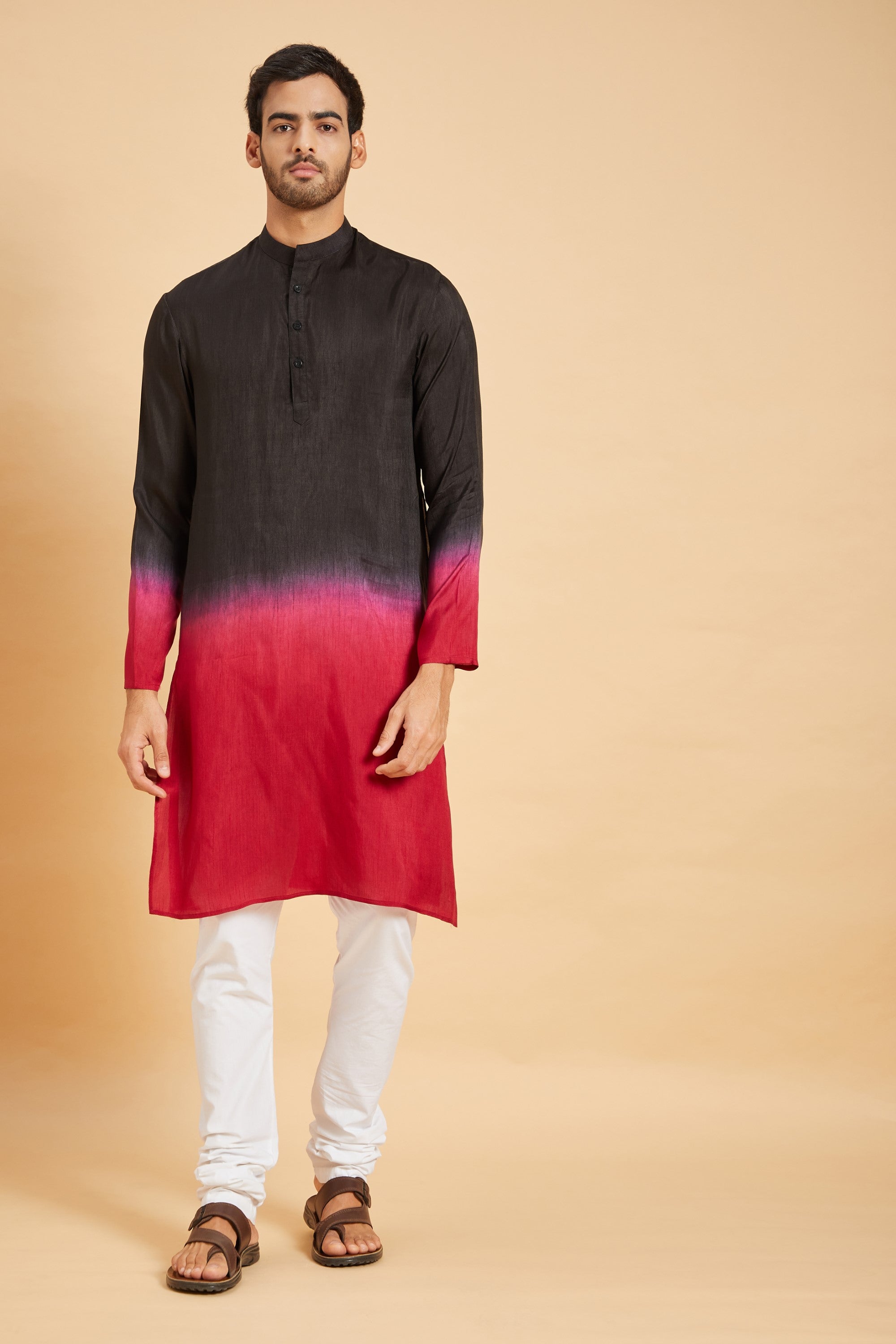 Men's Red Color Pattern Ombre Kurta Without Slit Silk