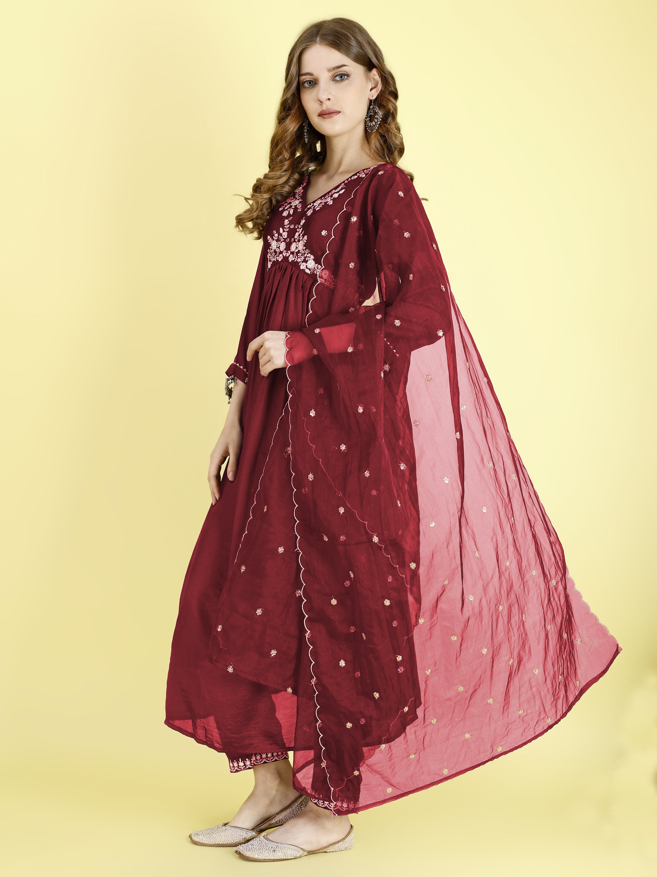 Color_Maroon