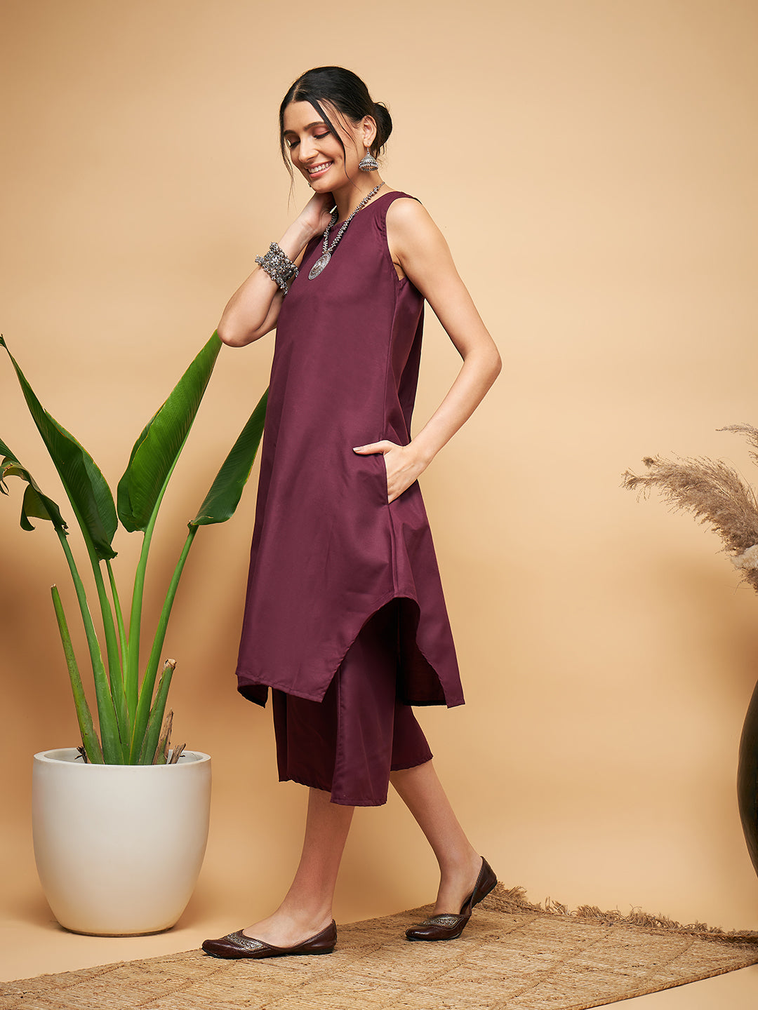 Women's Wine Solid Short Kurta Palazzo Set - InWeave