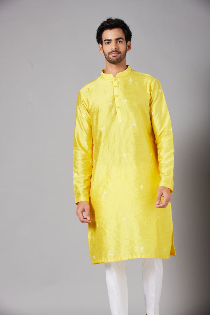 Men's Yellow Color Saanjh Yellow Embroidered Kurta With Mirror Details Cotton