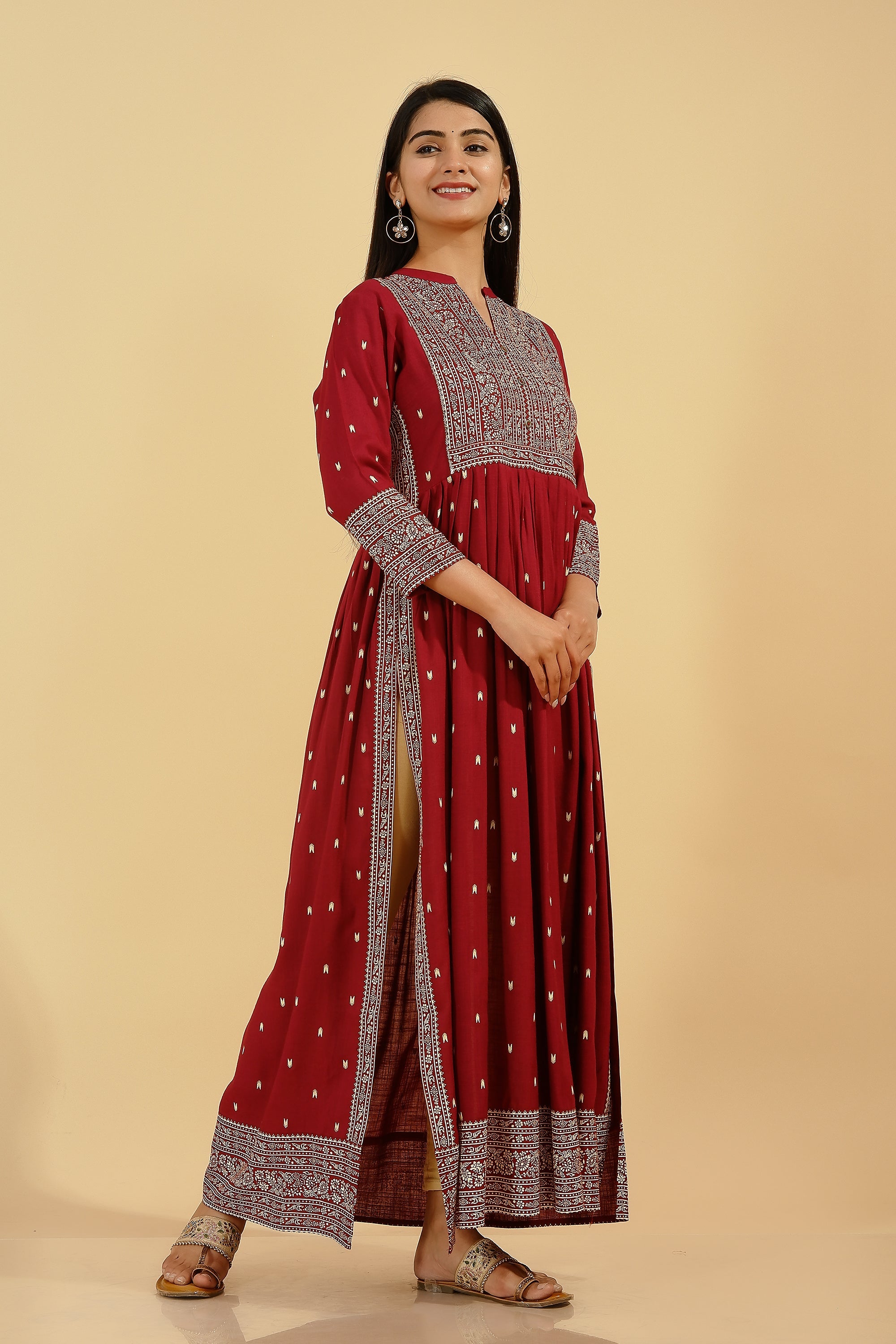 Color_Maroon