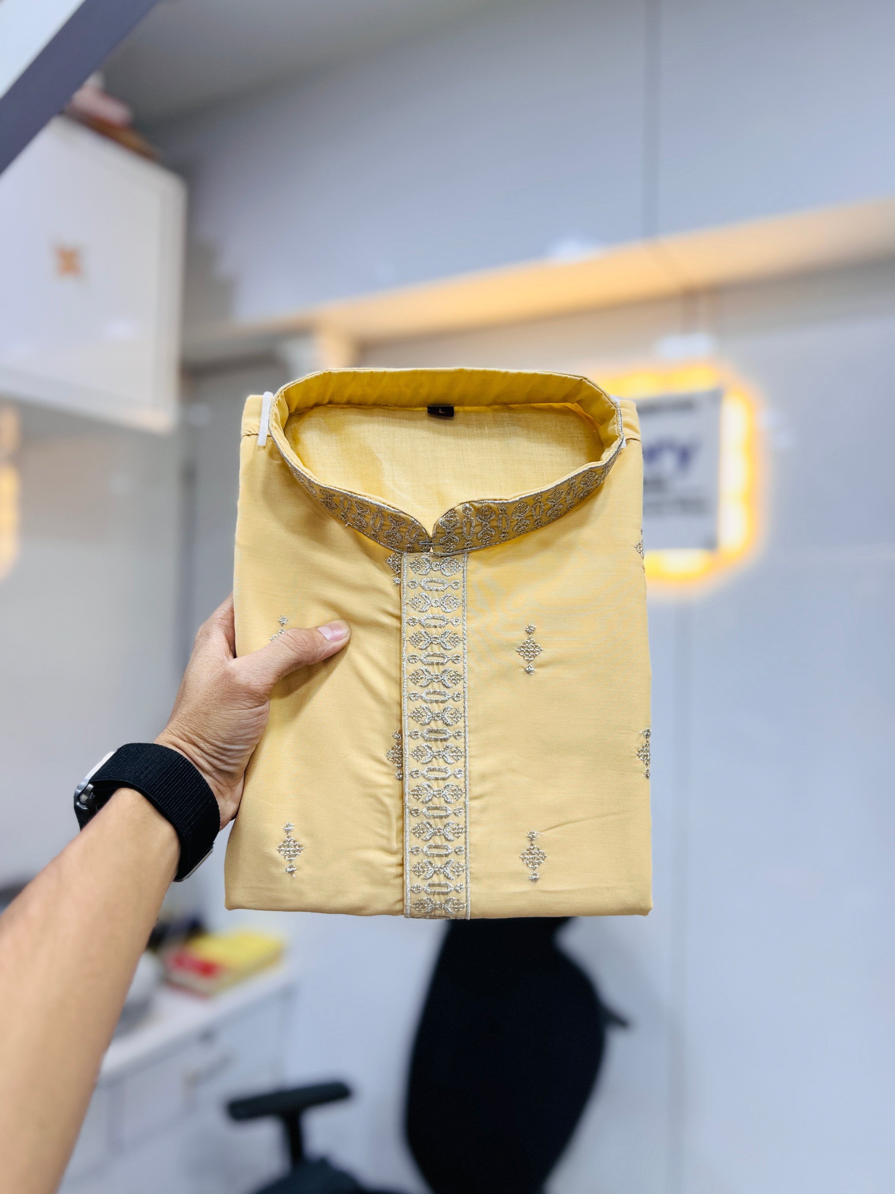 Color_Yellow