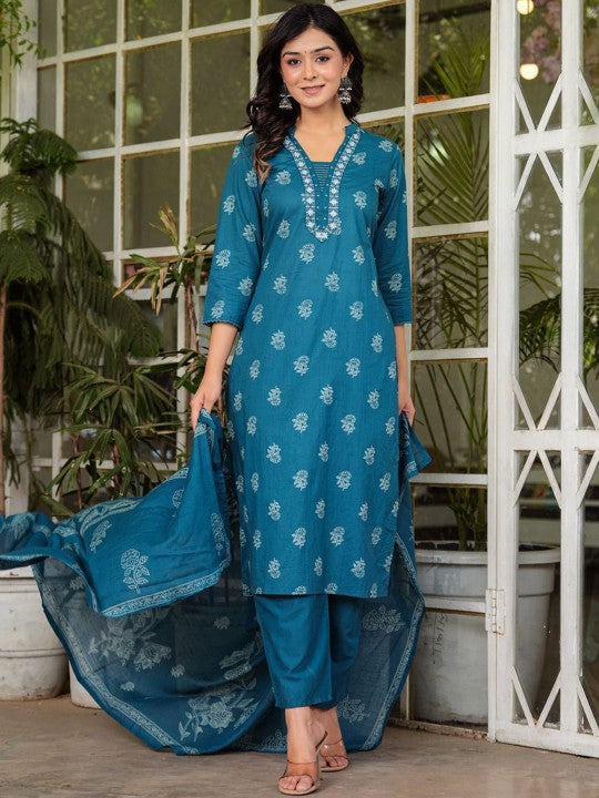 Women's Floral Printed V-Neck Cotton Straight Kurta Palazzos & With Dupatta