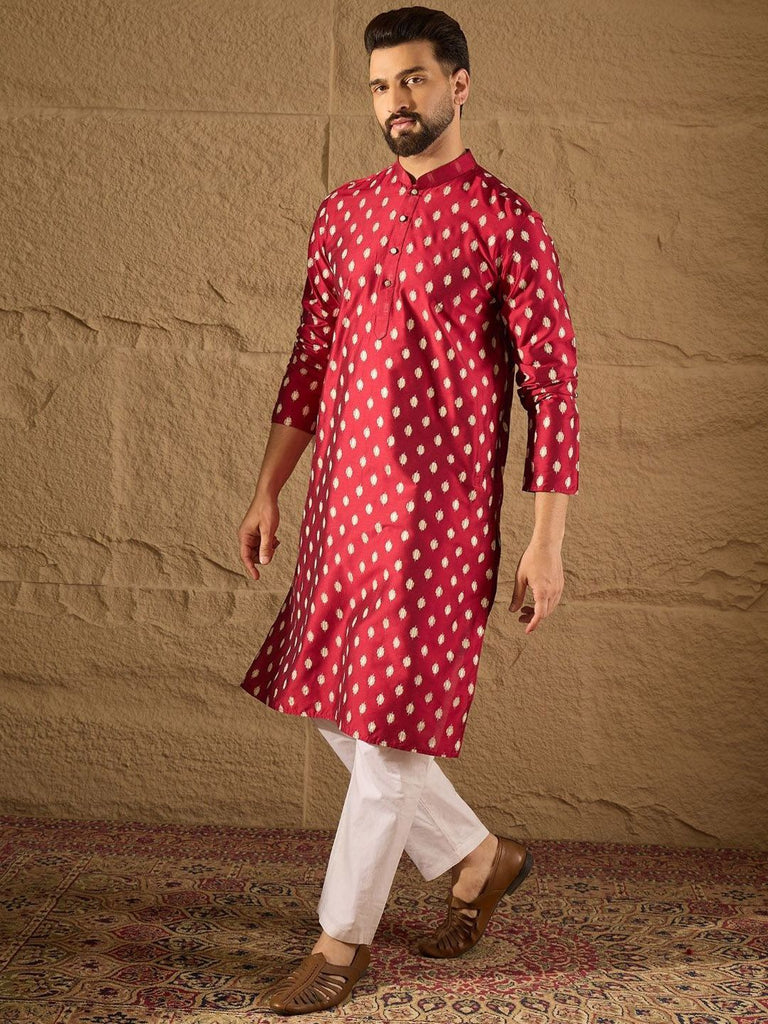 Color_Maroon