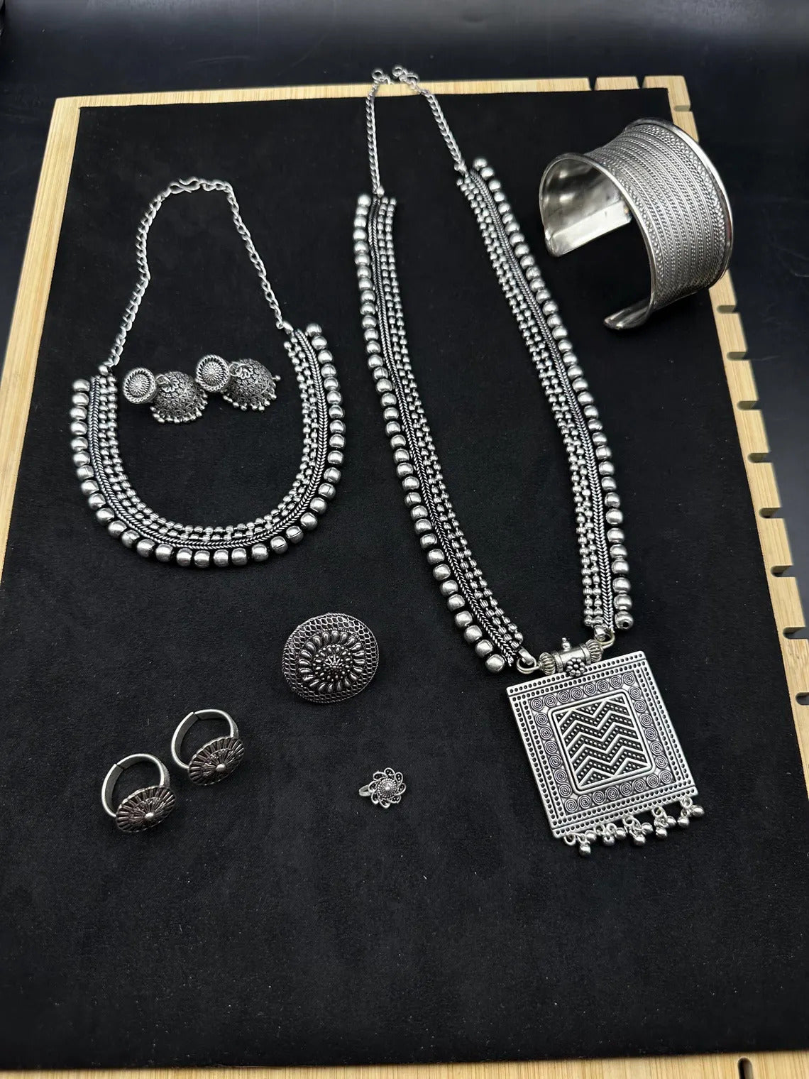 Color_Silver