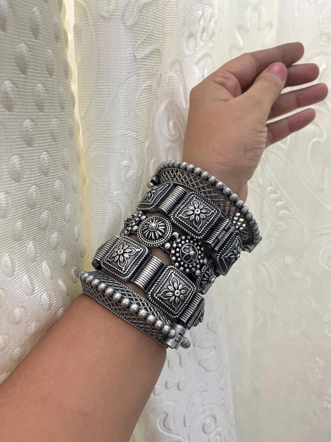 Color_Silver
