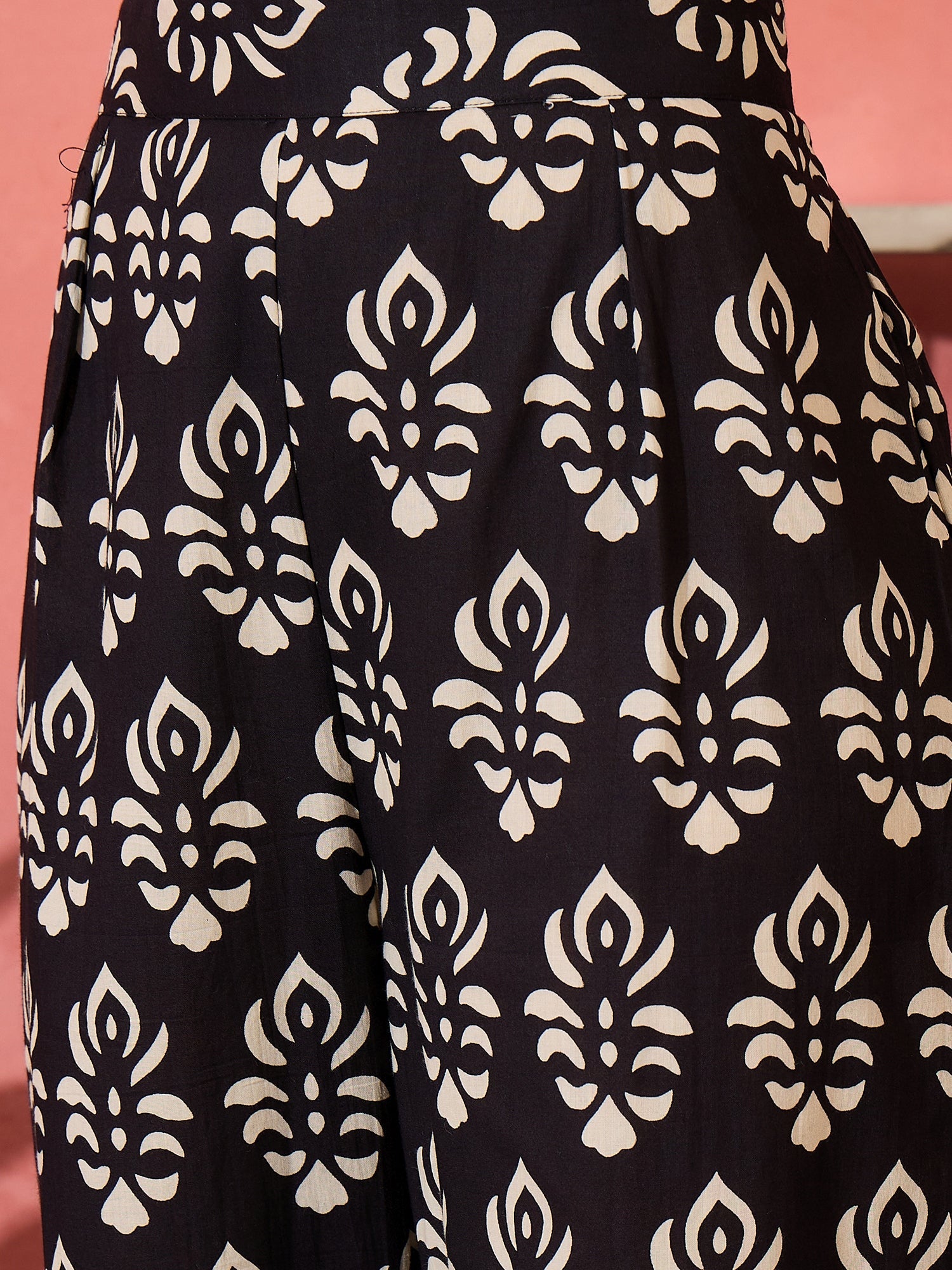 Women's Black White Block Print Coord Set - InWeave