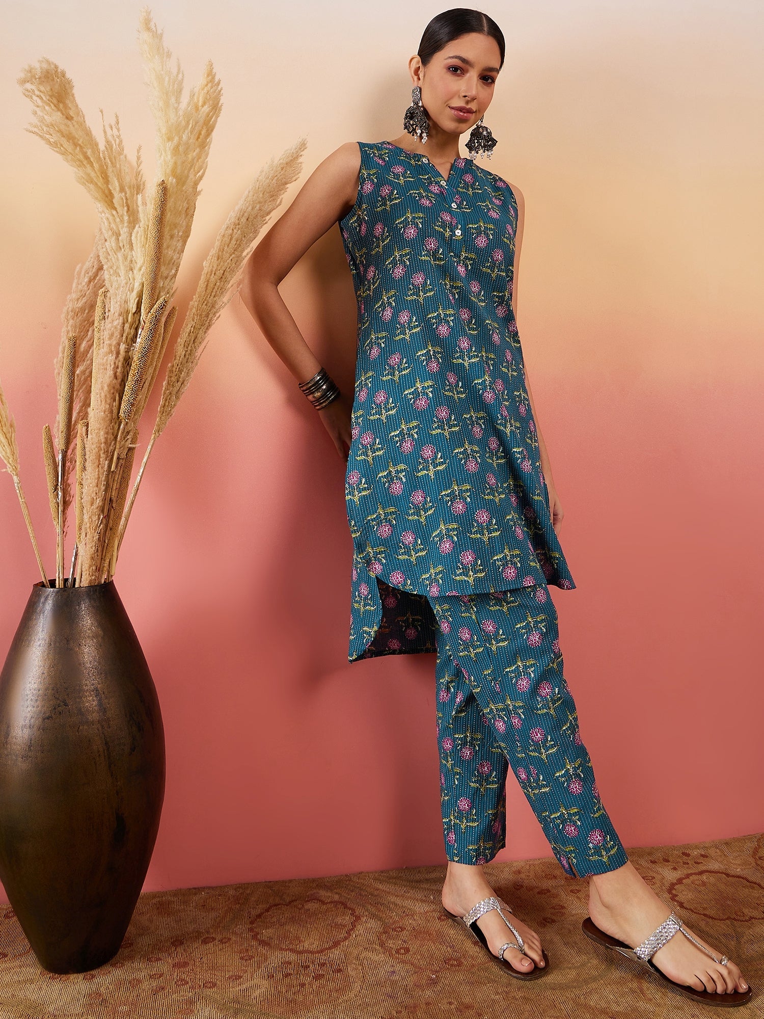 Women's Teal Kantha Mandarin Kurta Set - InWeave