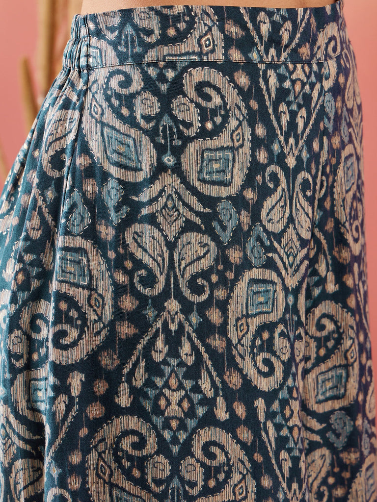 Women's Slate Grey Paisley Round Neck Kurta Short Palazzo Set