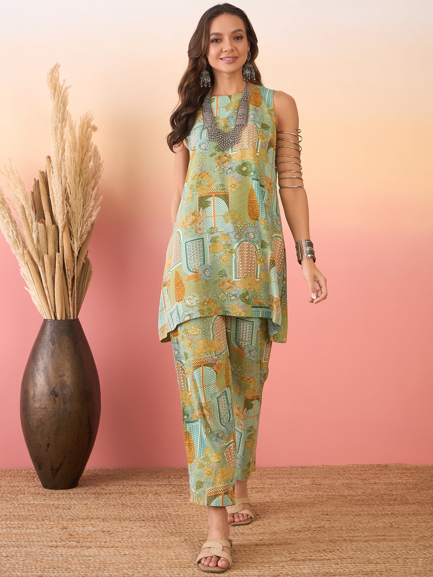 Women's Pear Green Window Print Round Neck Kurta Pant Set - InWeave