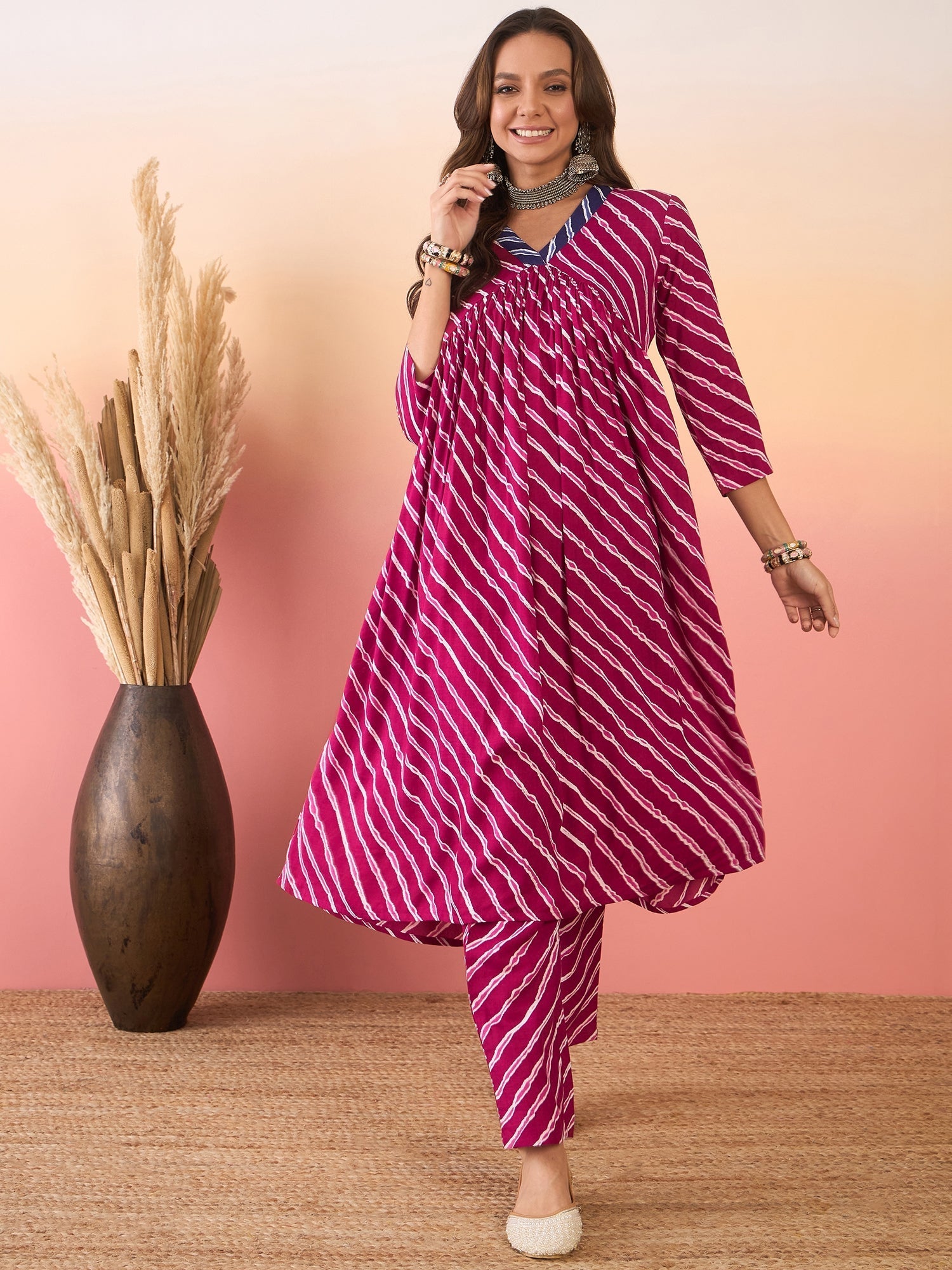 Women's Purple White Lehariya Berry Blue V Neck Alia Cut Kurta Set