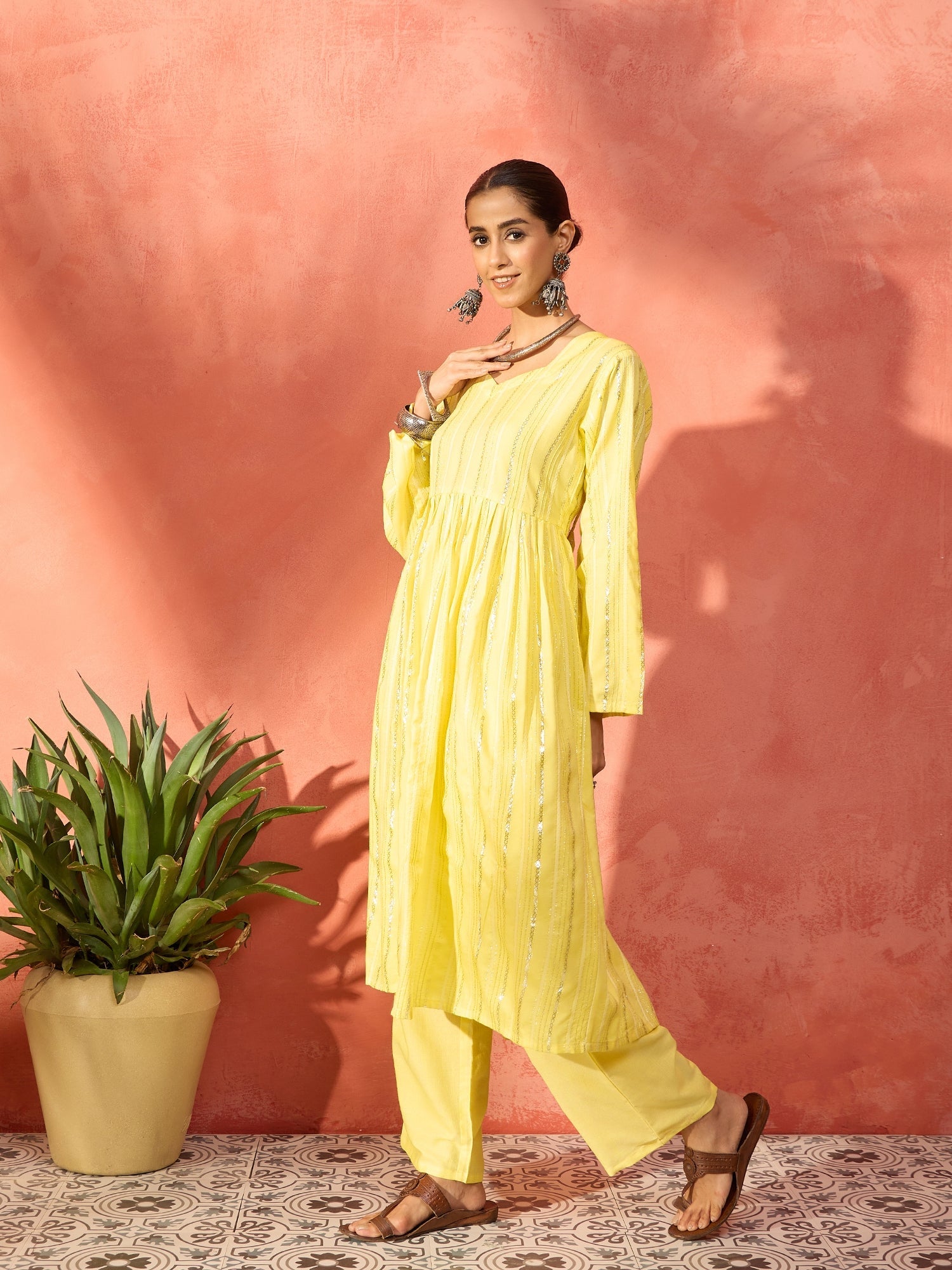 Women's Sunshine Yellow Lurex Sweetheart Neck Short Kurta Pant Set - InWeave