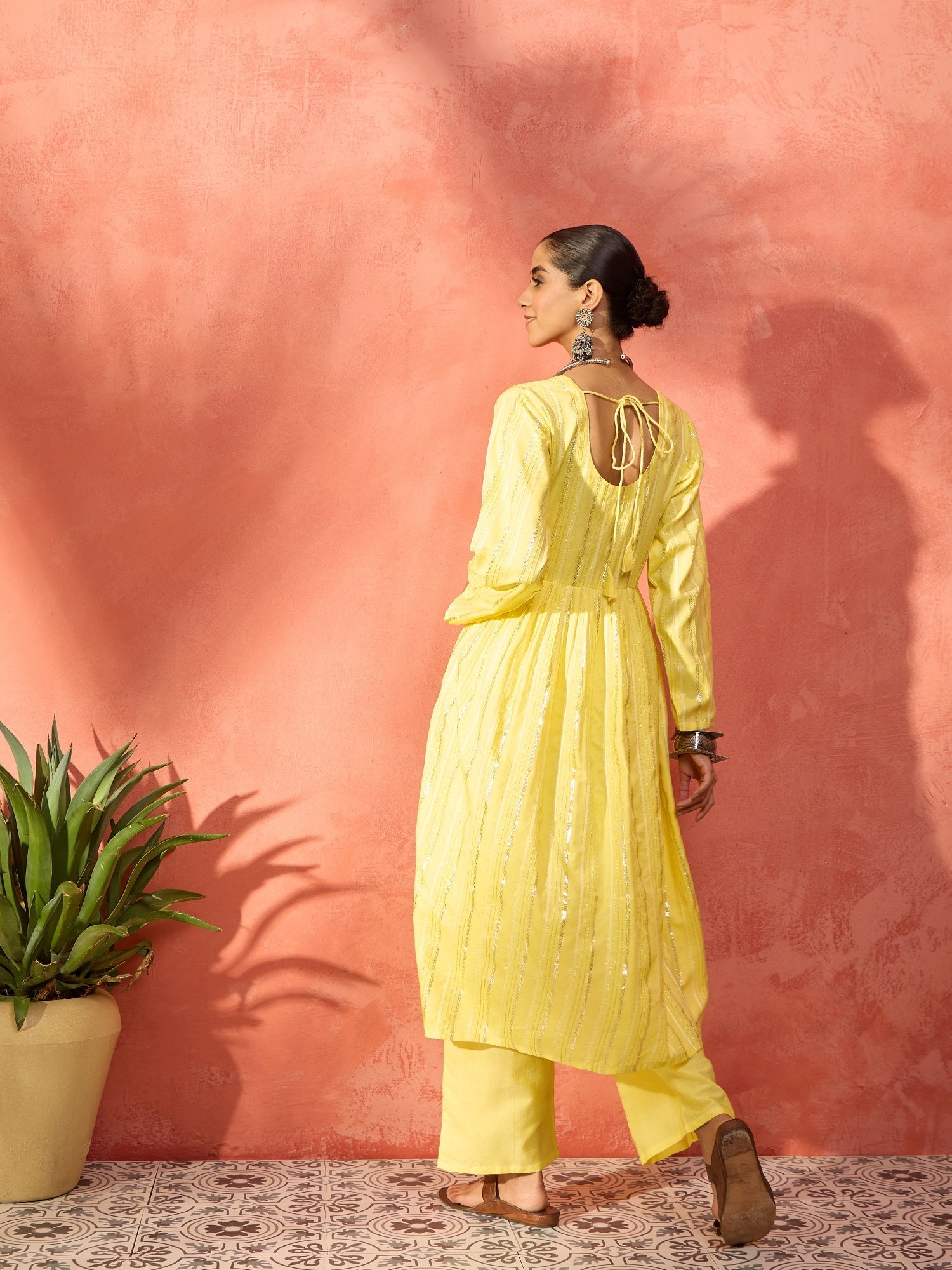 Women's Sunshine Yellow Lurex Sweetheart Neck Short Kurta Pant Set - InWeave